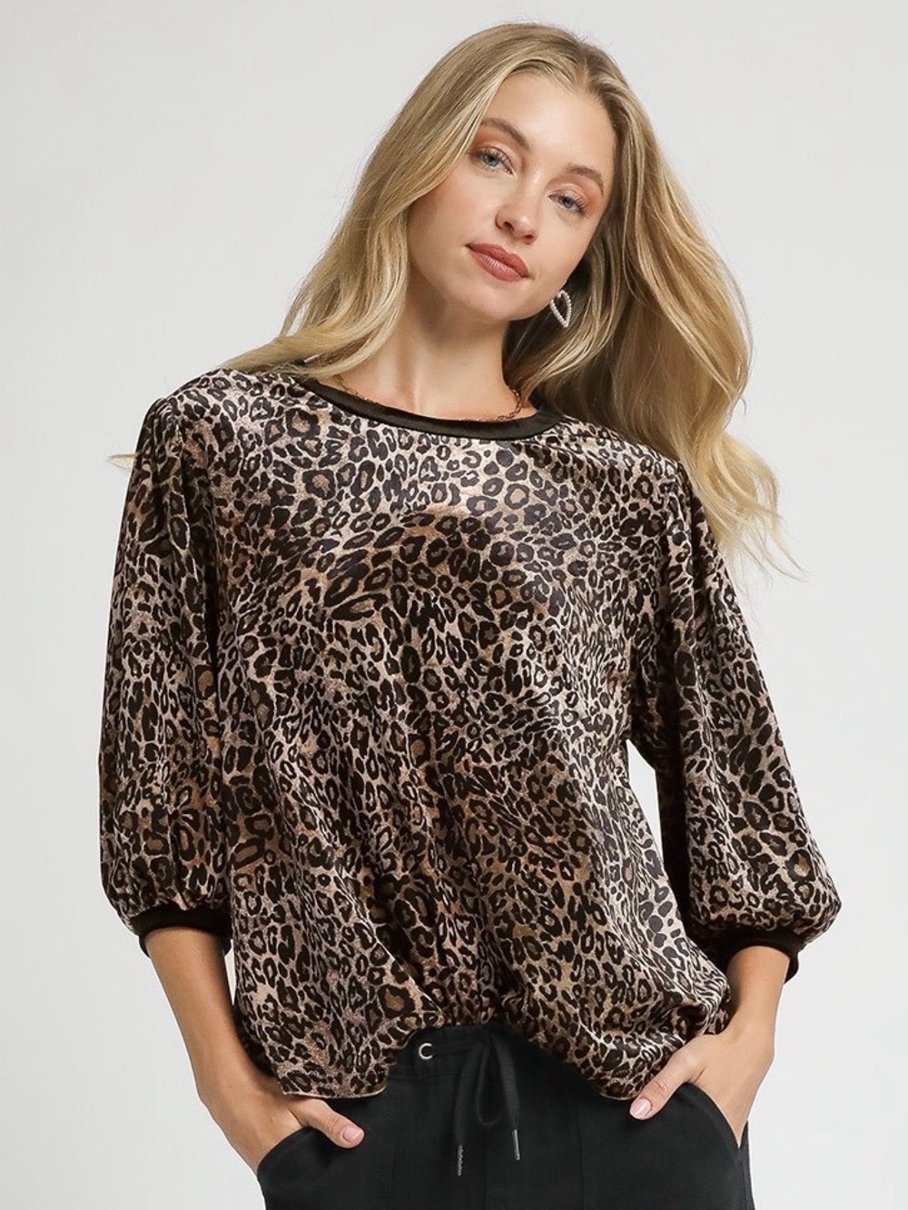 ❤️ Leopard Round Neck Three-Quarter Sleeve Blouse